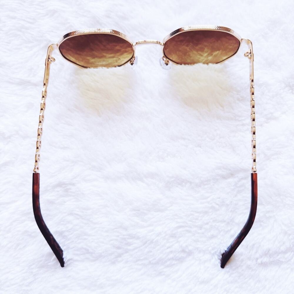Phoebe Brown Geometric Sunglasses - Picture 9 of 13